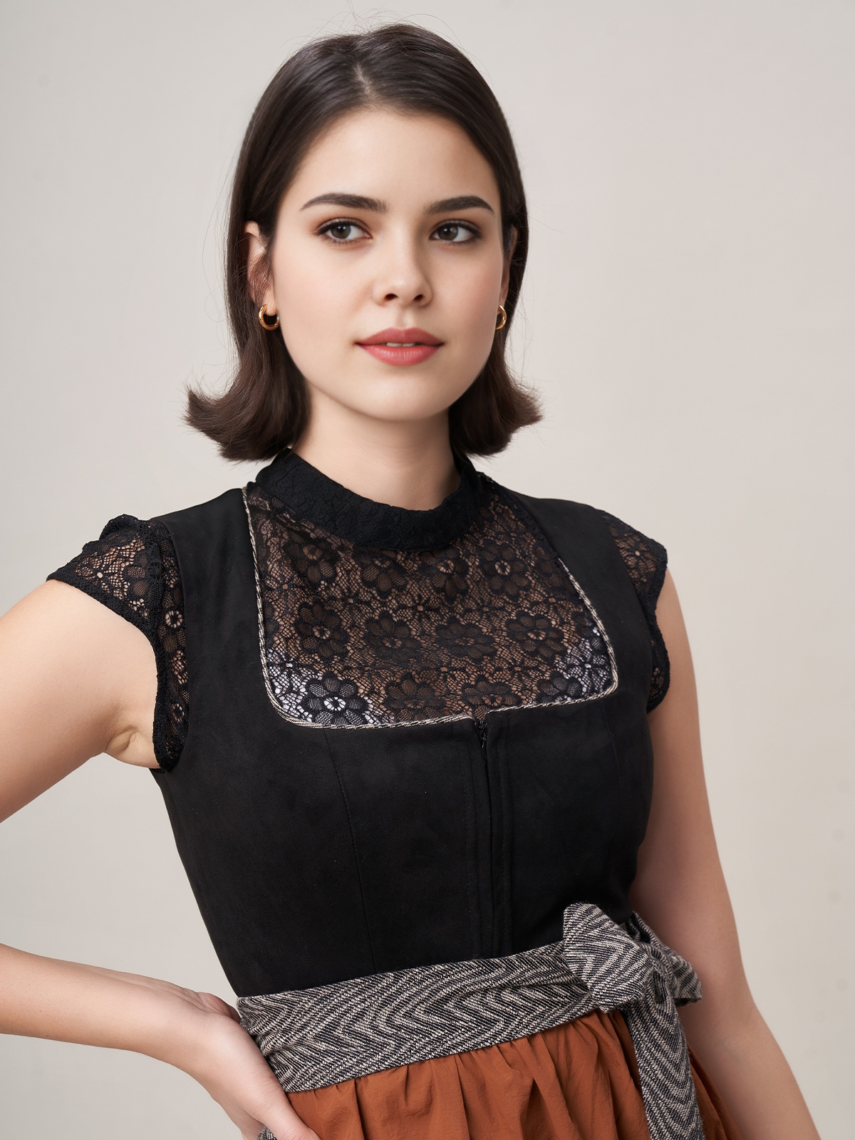 Dirndl im modernen Stil