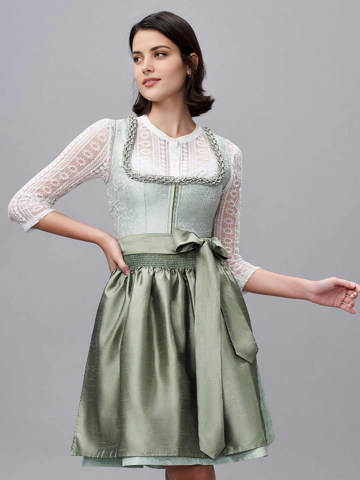Dirndl Rose in Grün