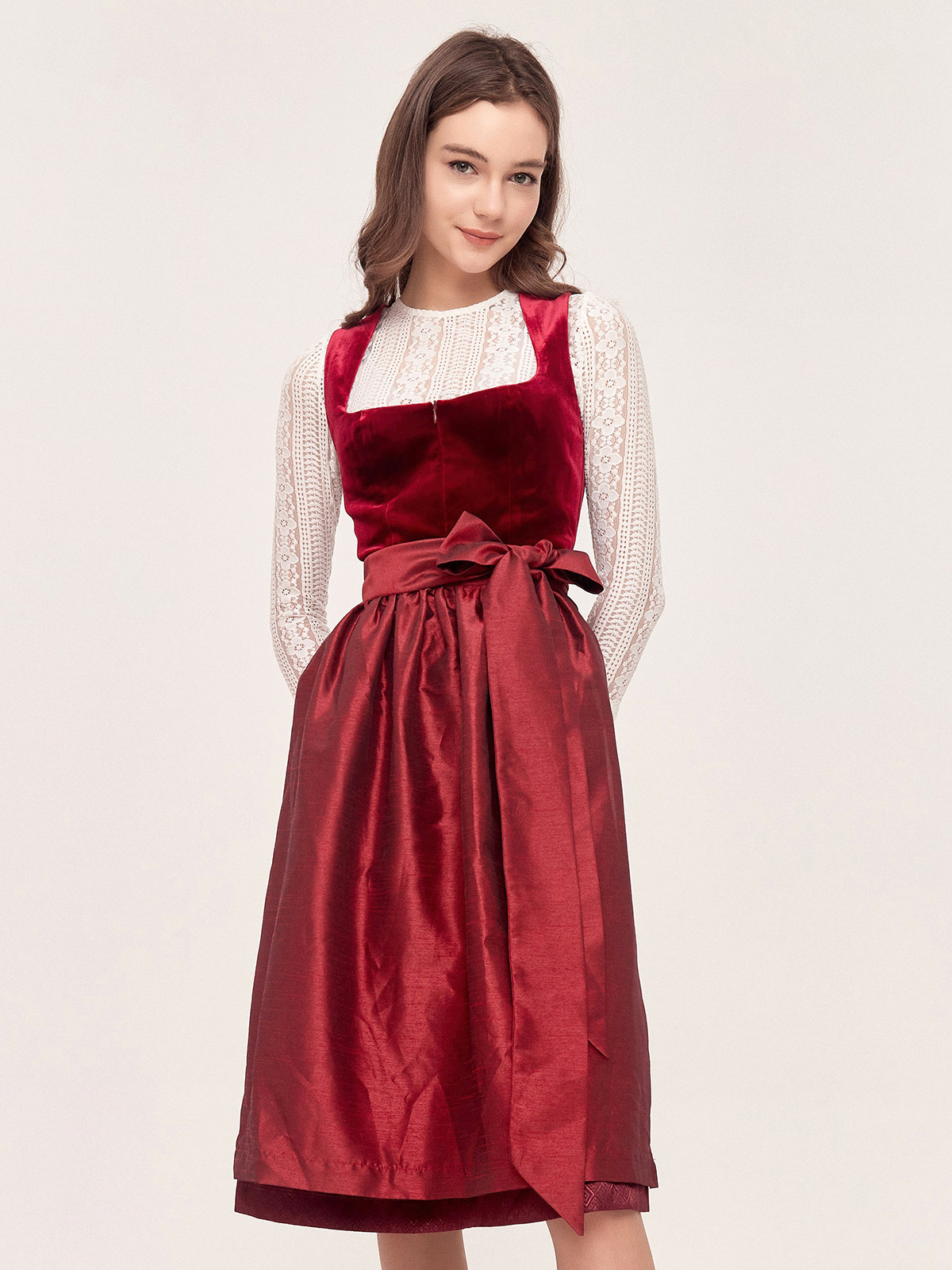 Dirndl Rocklänge 70 cm in Rot