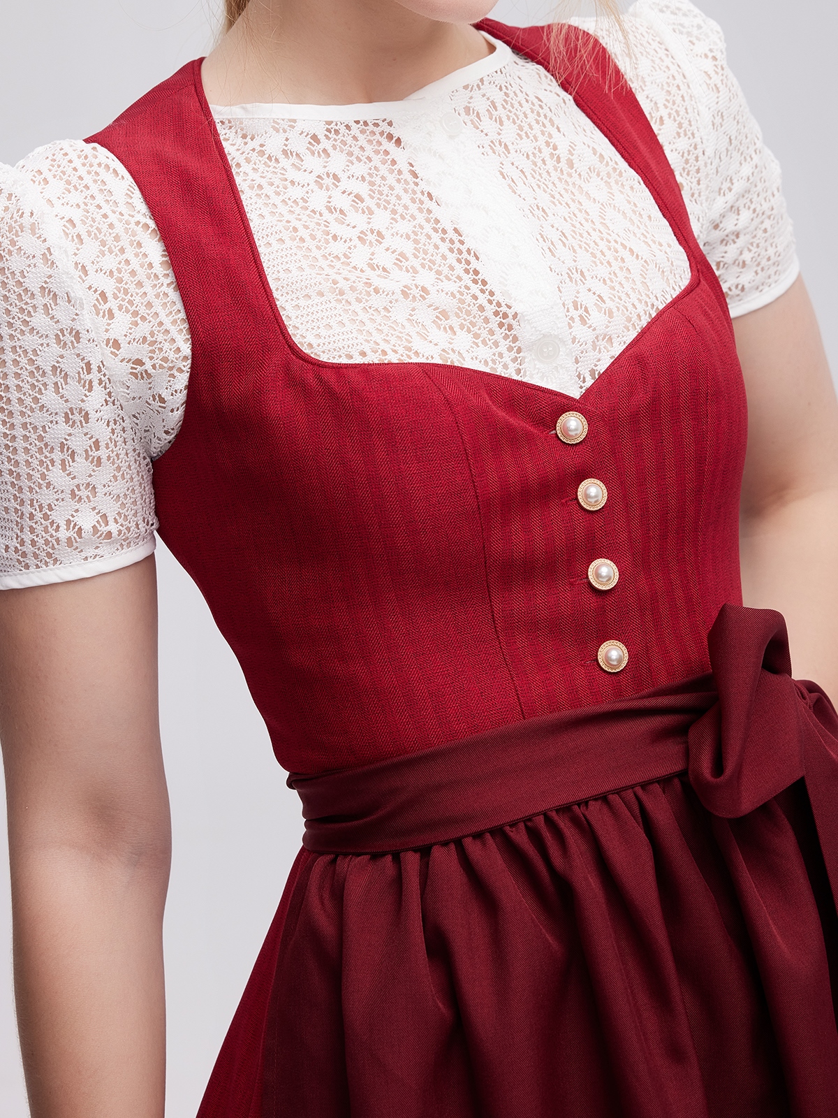 Dirndl in Grün