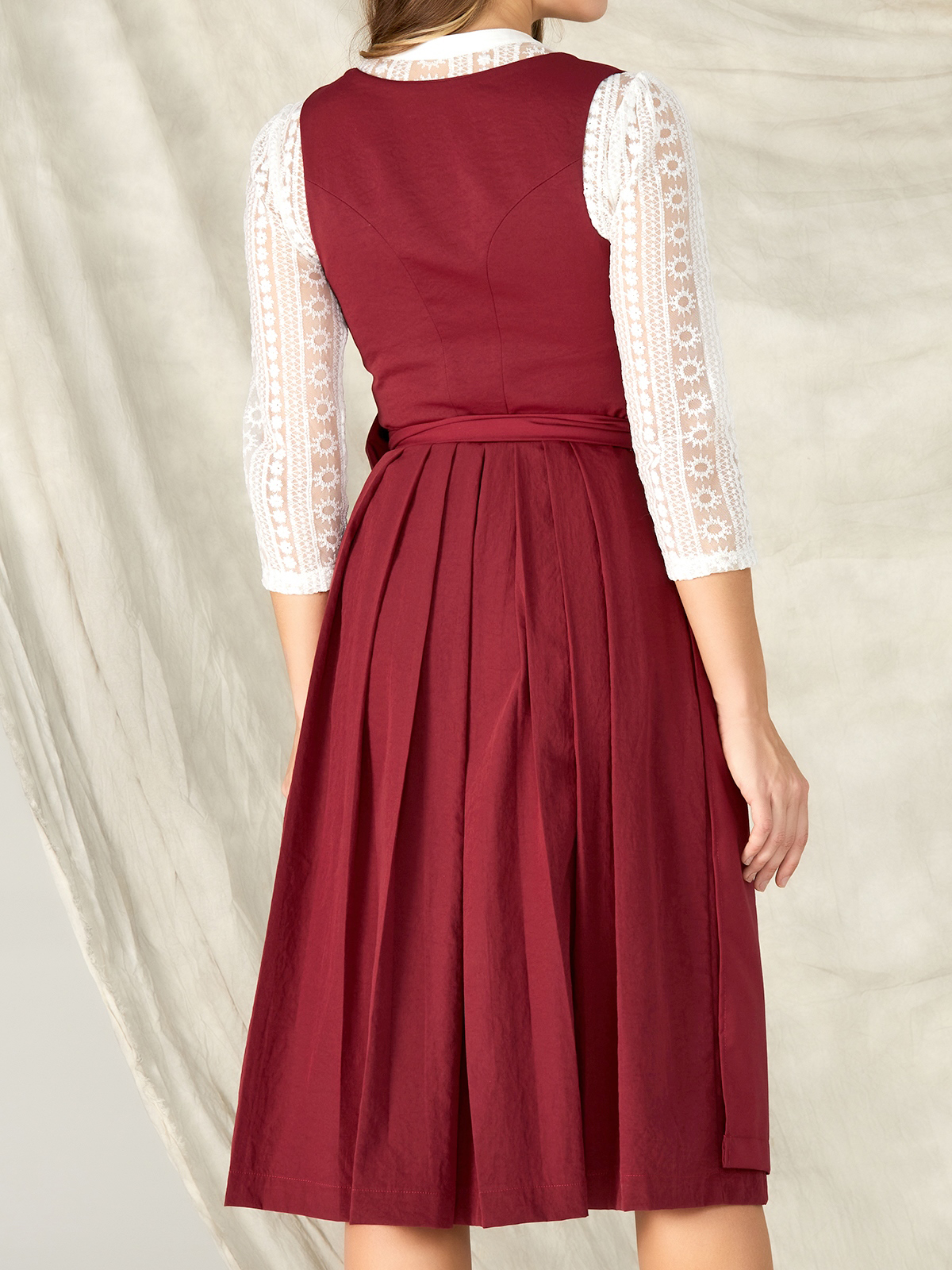 Dirndl Braun in Aktion