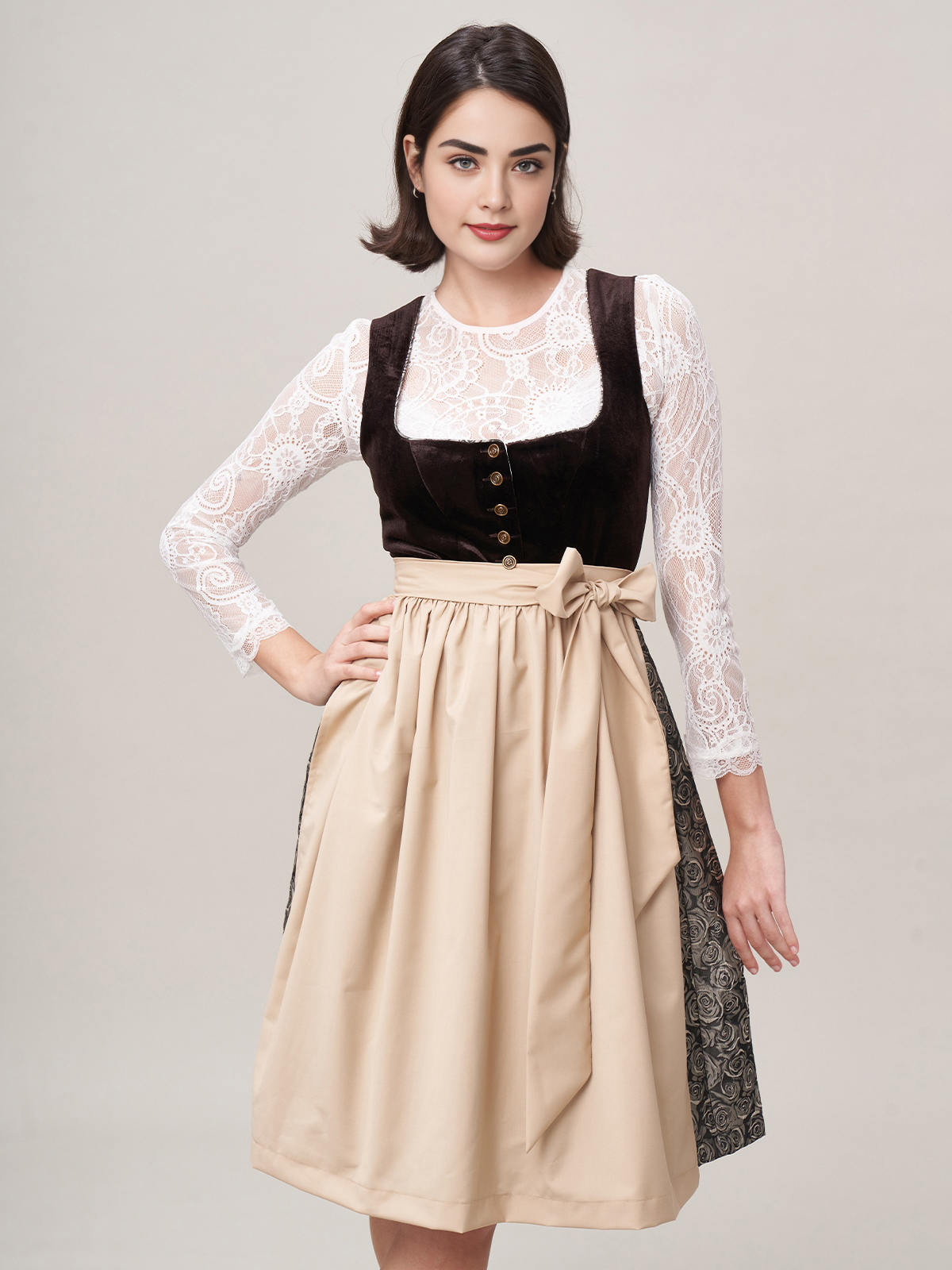 Elegantes braunes Dirndl